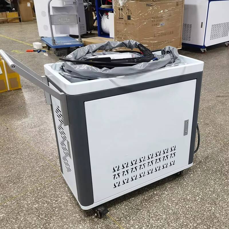 100 Watt Pulse Fiber Laserrein - Industrial Laser Cleaner Price recensie en prijs